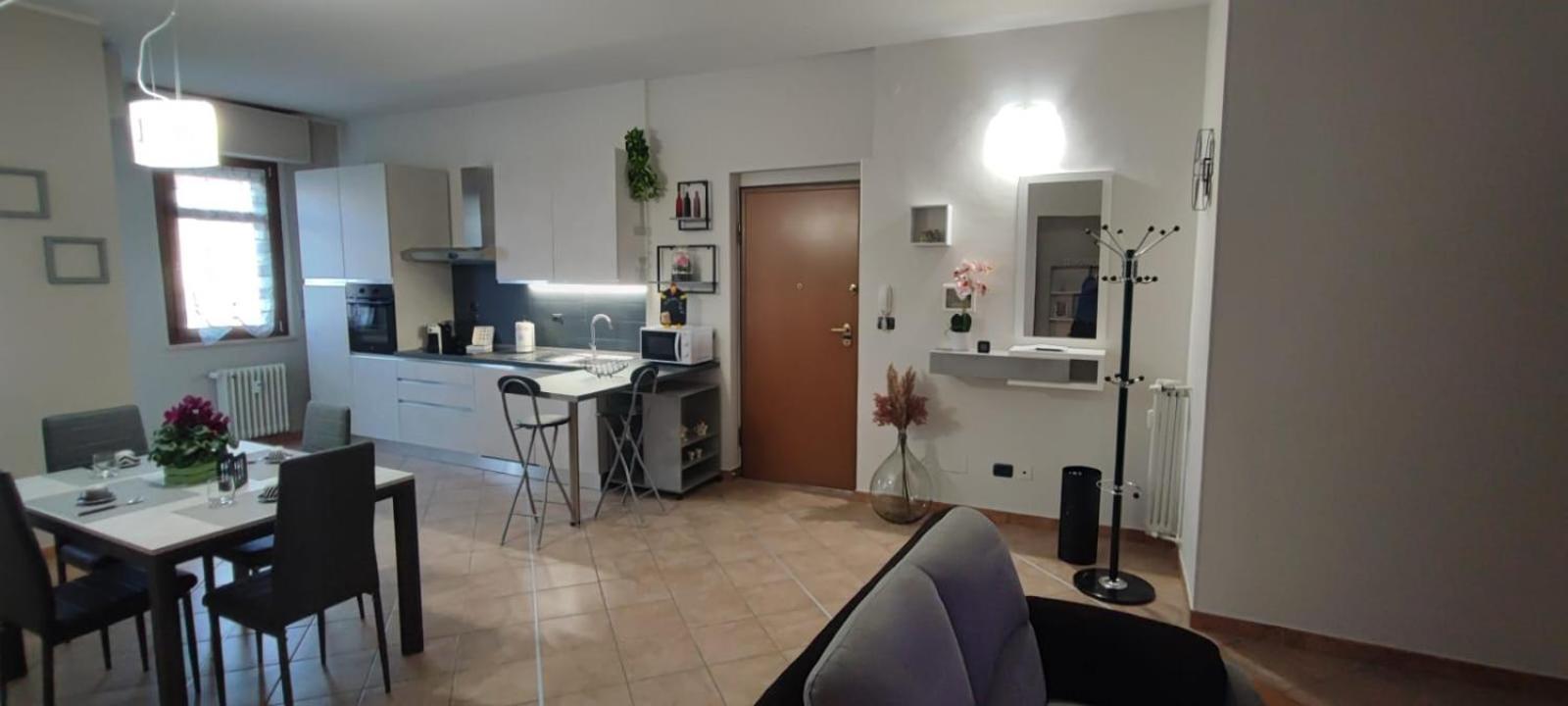 L'Orchidhea Apartment Savigliano Exterior photo
